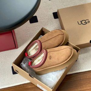 UGG Tazz Chestnut Platform Mule Slipper